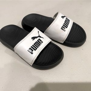 Puma sandals! Size 11!